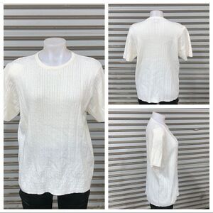 Alfred Dunner cream colored sweater with beads